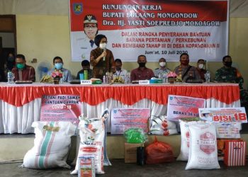 Giliran Lolayan-Passi Bersatu dan Bilalang Terima Tahap III Bansos Daerah