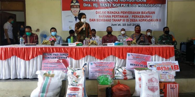 Giliran Lolayan-Passi Bersatu dan Bilalang Terima Tahap III Bansos Daerah