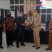 Bertolak Ke Kota Gorontalo, DPRD Bolmut Serahkan Bantuan Banjir