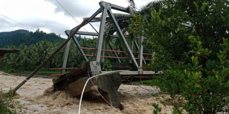 Bolsel Kembali Dilanda Banjir, Giliran Helumo-Tomini Akses jalan Putus