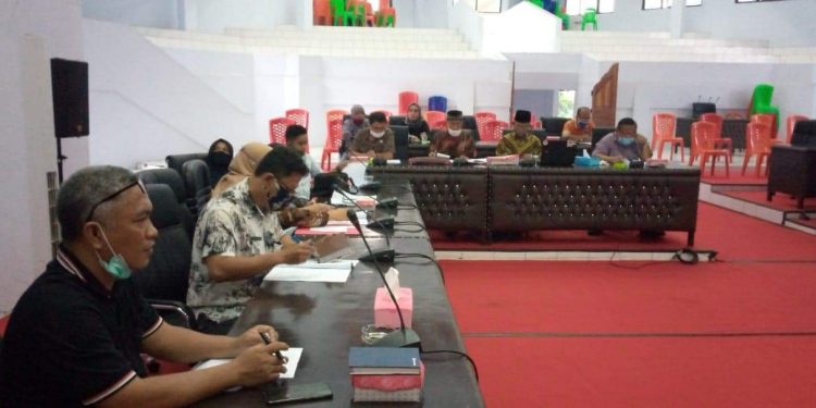 Bapemperda Lanjut Bahas Ranperda Lembaga Adat
