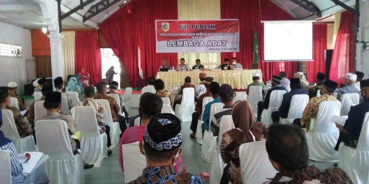 Bapemperda DPRD Kotamobagu Gelar Uji Publik Ranperda Lembaga Adat