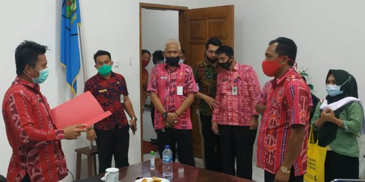 Mudiyasa Terima SK PLT Kadispora