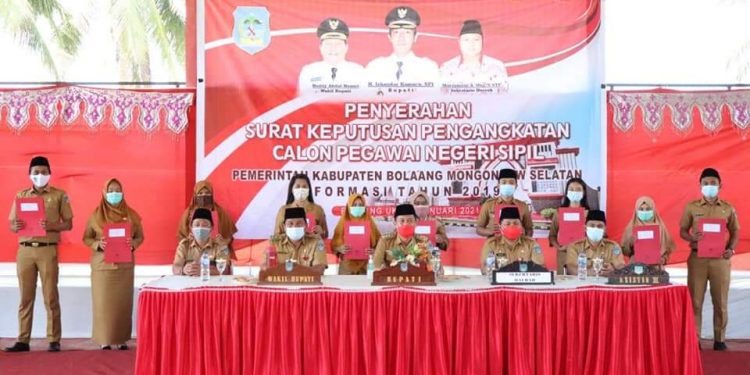 Penerima SK Penempatan CPNS 30 persen Putra Daerah