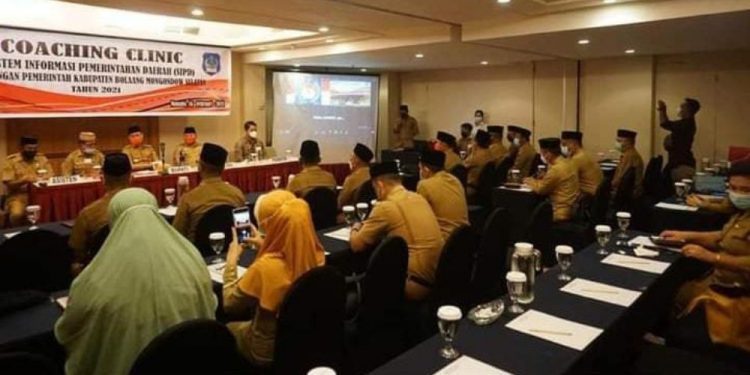 Pemkab Bolsel Gelar Coaching Clinic SIPD