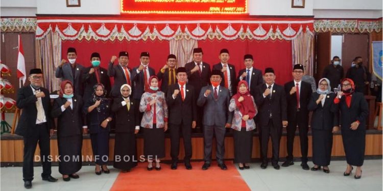 DPRD Bolsel Paripurnakan Serah Terima Jabatan Bupati Terpilih Periode 2021-2024