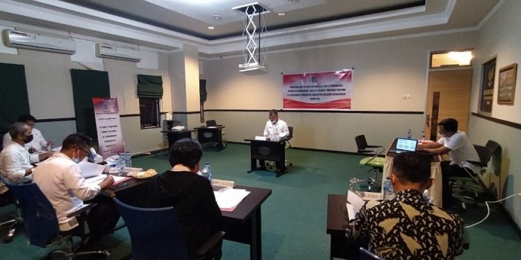 Pemaparan Hasil Makalah Masing-Masing Peserta