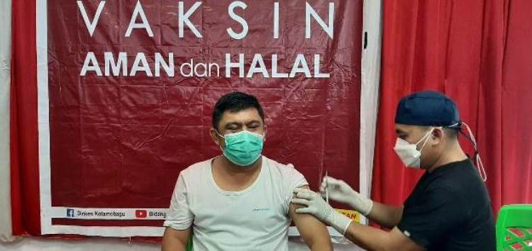 Pimpinan dan Anggota DPRD KK Divaksin