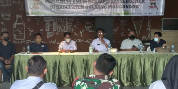 Bawaslu Bolmong Gelar Rapat Evaluasi Pengawasan Penyelenggaraan Pemilu