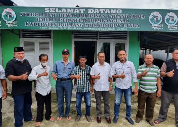 Suriyansah Korompot Datangi Markas PPP Bolmut, Mungkinkah Dukungan Pilkada ??