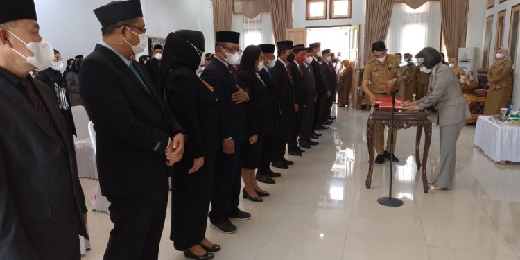 13 Jabatan Hasil Lelang Dilantik