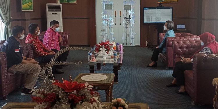 Bupati Yasti Tinjau Pelaksanaan SKB CPNS Bolmong