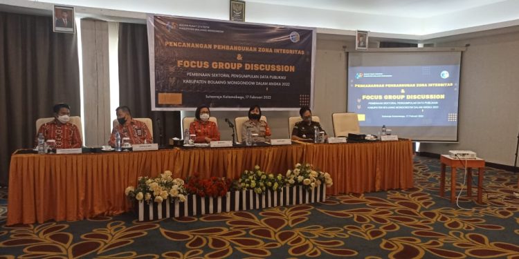 Yasti Buka Pencanangan Pembangunan Zona Integritas dan FGD Bolmong Dalam Angka