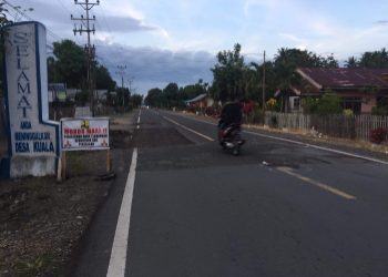 Rawan Kecelakaan, Proyek Tambal Sulam Jalan Trans Sulawesi di Bolmut Tuai Sorotan Warga