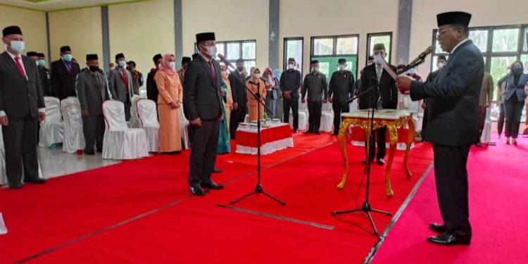 Sah !! Jusnan Mokoginta Resmi Jabat Sekda Bolmut, Ini Sosoknya