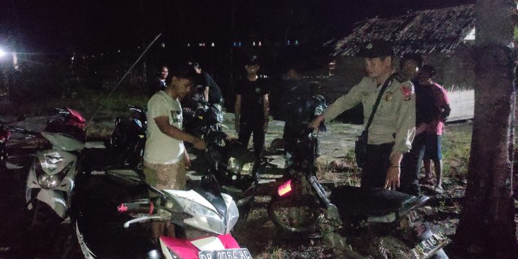 Gerebek Arena Sabung Ayam Didesa Ollot, Polisi Amankan Lima Warga Bolangitang