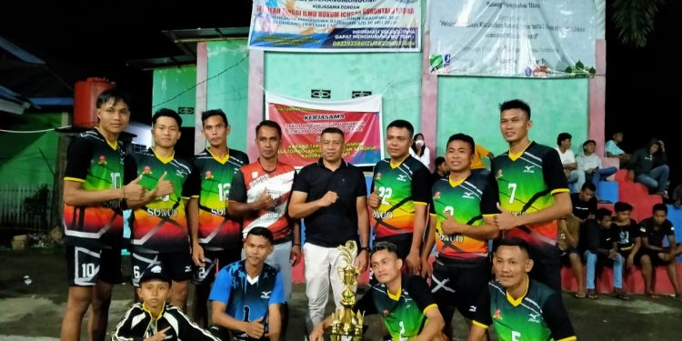 Final Turnamen Bola Voli Tombolango, Buser Sonuo Menang Telak Atas Sinar Pelangi