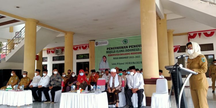 Bupati Yasti Beri Sambutan pada Pengukuhan Pengurus MUI Bolaang Mongondow