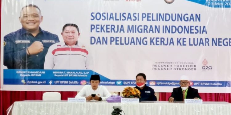 UPT BP2MI SulutGo Gelar Sosialisasi Peluang Kerja ke Luar Negeri pada PSS Bolmong Raya