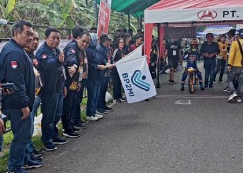 Meriahkan Migran Day di Kotamobagu, Benny Rhamdani didampingi Tatong Bara buka Drag Race