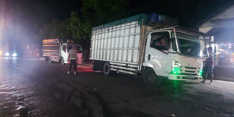 Antrean Solar di SPBU Bolmut Tuai Sorotan