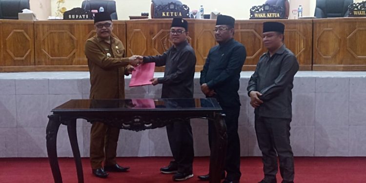 DPRD Bolmong Gelar Paripurna Tingkat I Penyampaian Empat Ranperda