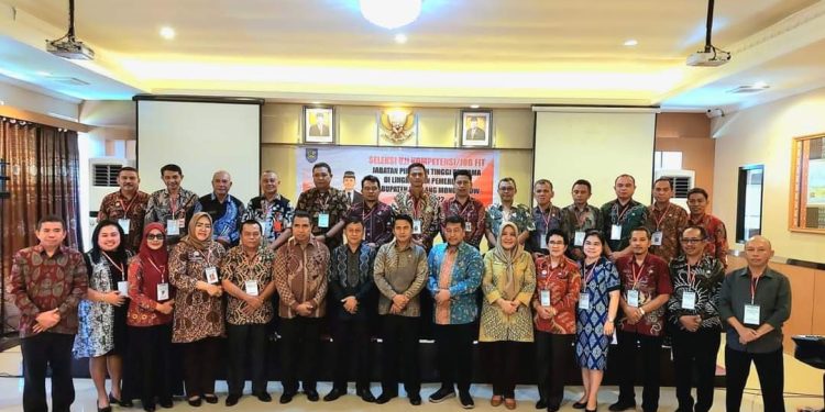 Pansel Sukses Gelar Presentase Makalah