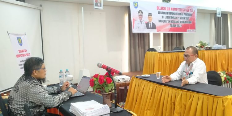 Peserta Job Fit Mengikuti Seleksi Wawancara