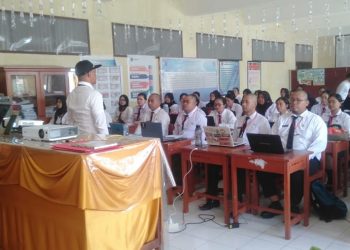 Peserta Latsar Menerima Materi Pelajaran