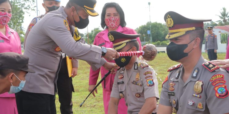 Delapan Punggawa Polres Bolmut Resmi Naik Pangkat, Ini Daftarnya