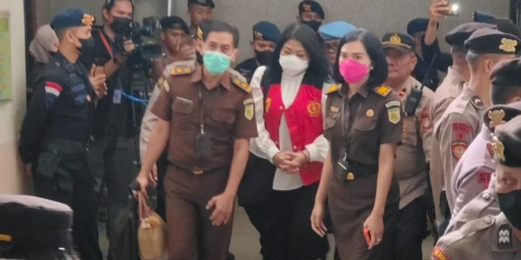 Tok! Hakim Vonis Putri Candrawathi 20 Tahun Penjara di Kasus Brigadir J