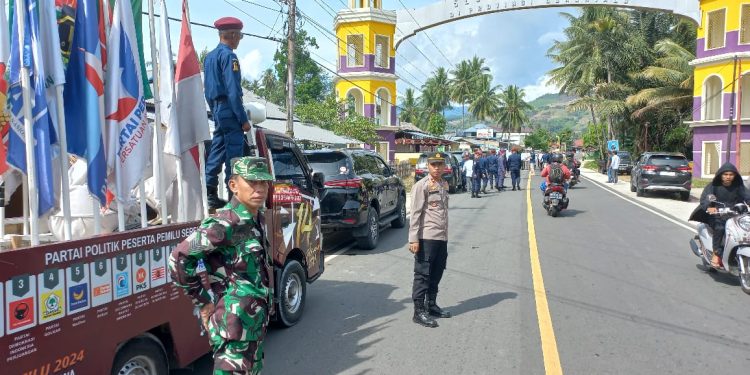 Polsek Pinogaluman Kawal Rombongan Kirab Pemilu 2024 Hingga di Perbatasan Sulut dan Gorontalo 