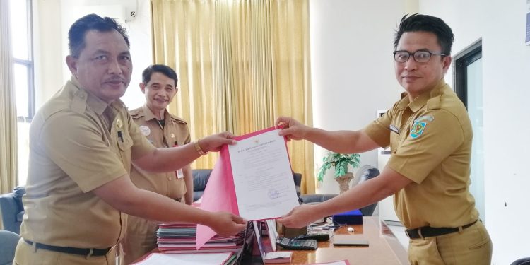 Mudiyasa Terima Surat Perintah Plt Camat Dumoga Tengah