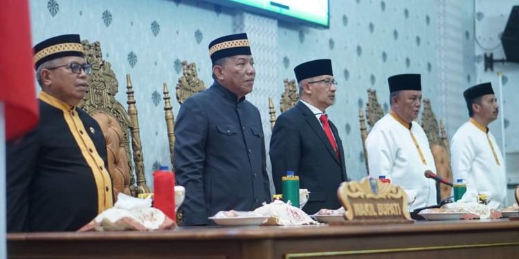 Harapan SBA Saat Pimpin Rapat Paripurna Istimewa Hari Jadi Bolmut