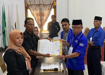 Usung Hamdan Datunsolang Calon Bupati Bolmut,  Demokrat Target Menang di Pemilu 2024