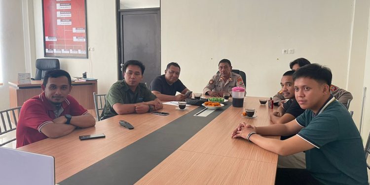 Polres Bolmut dan Wartawan Ikut Dialog Publik Kemerdekaan Pers dan Perlindungan Jurnalis