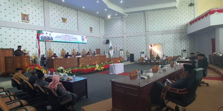 DPRD Bolmut Gelar Rapur Pengumuman Akhir Masa Jabatan Depri dan Amin