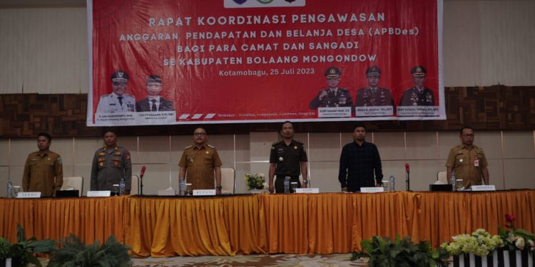 Limi Pimpin Rakor Bersama Camat dan Sangadi se-Bolmong