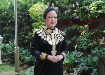 Pakaian Adat Bolaang Mongondow Begitu Indah Digunakan Ketua DPR RI Puan Maharani