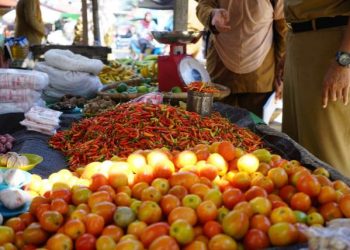 Jelang Idul Fitri, Disperindagkop Bolmut Jamin Harga Bapok Stabil 