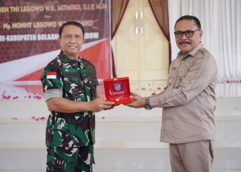 Pangdam XIII Merdeka Diterima Langsung Limi Mokodompit di Rumah Dinas 