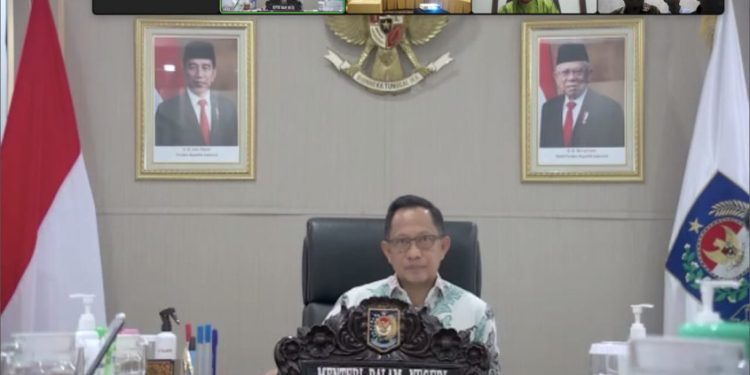 Rakor Dengan Penjabat Bupati, Mendagri Ingatkan NPHD