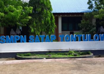 Bantuan Dialihkan, Kepsek SMP Satap Pinogaluman Protes Dinas Kominfo Bolmut 