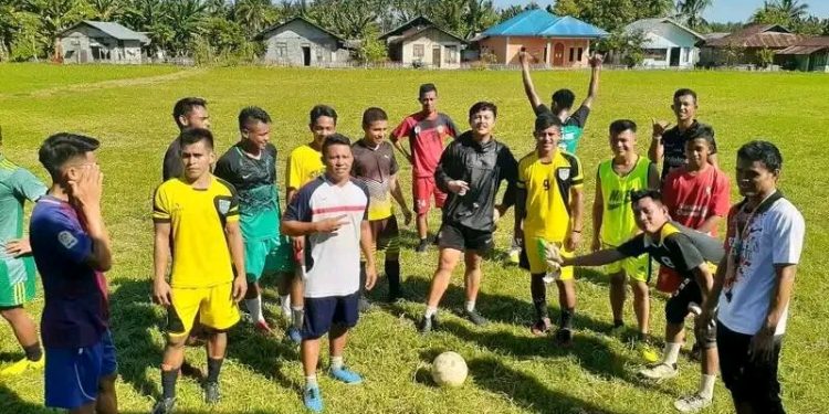 Target Mantan Pesepakbola Nasional Yudas Ugu Bikin Academy Adidas di BMR Dan Minsel 