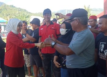 Warga Posigadan Bolsel Ikrarkan Dukungan YSM Ke DPR RI