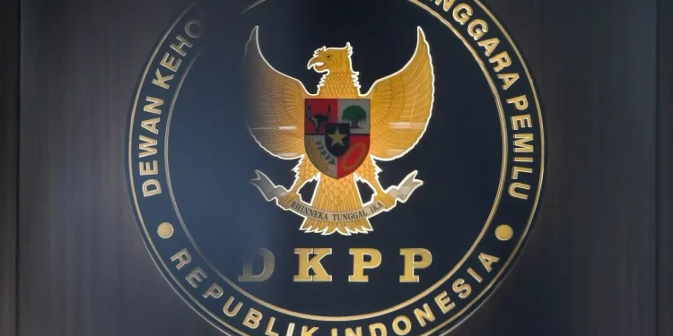 Respon Anies Dan Ganjar Usai Sanksi DKPP ke KPU