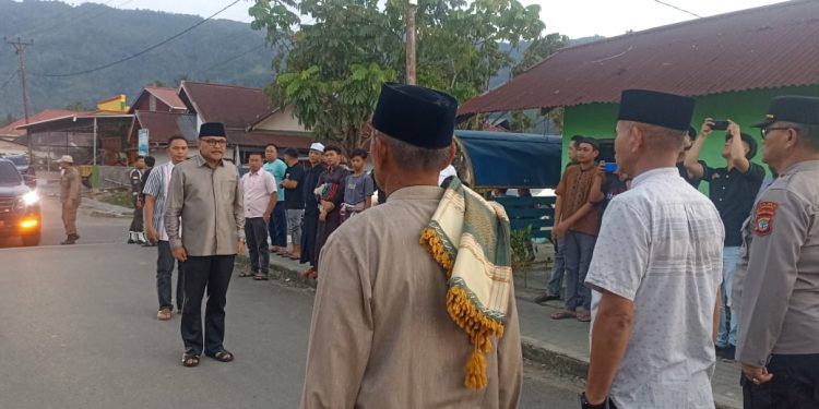 Buka Puasa Bersama Warga Desa Mopusi, Limi Berpesan Pererat Tali Silaturahmi
