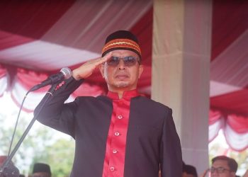 Tangis Sirajudin Lasena Pecah Saat Bacakan Sambutan di HUT Bolmut 