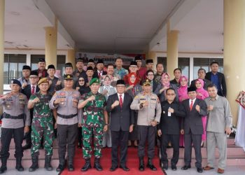 Hardiknas Bolmong Diperingati Upacara Bendera dan Halal Bi Halal Tenaga Pendidik