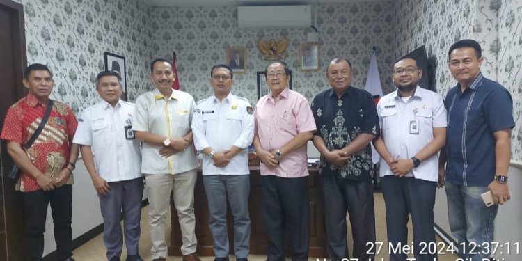 Ada Apa Yah, Pimpinan DPRD Bolmut Kunjungi KPU-RI